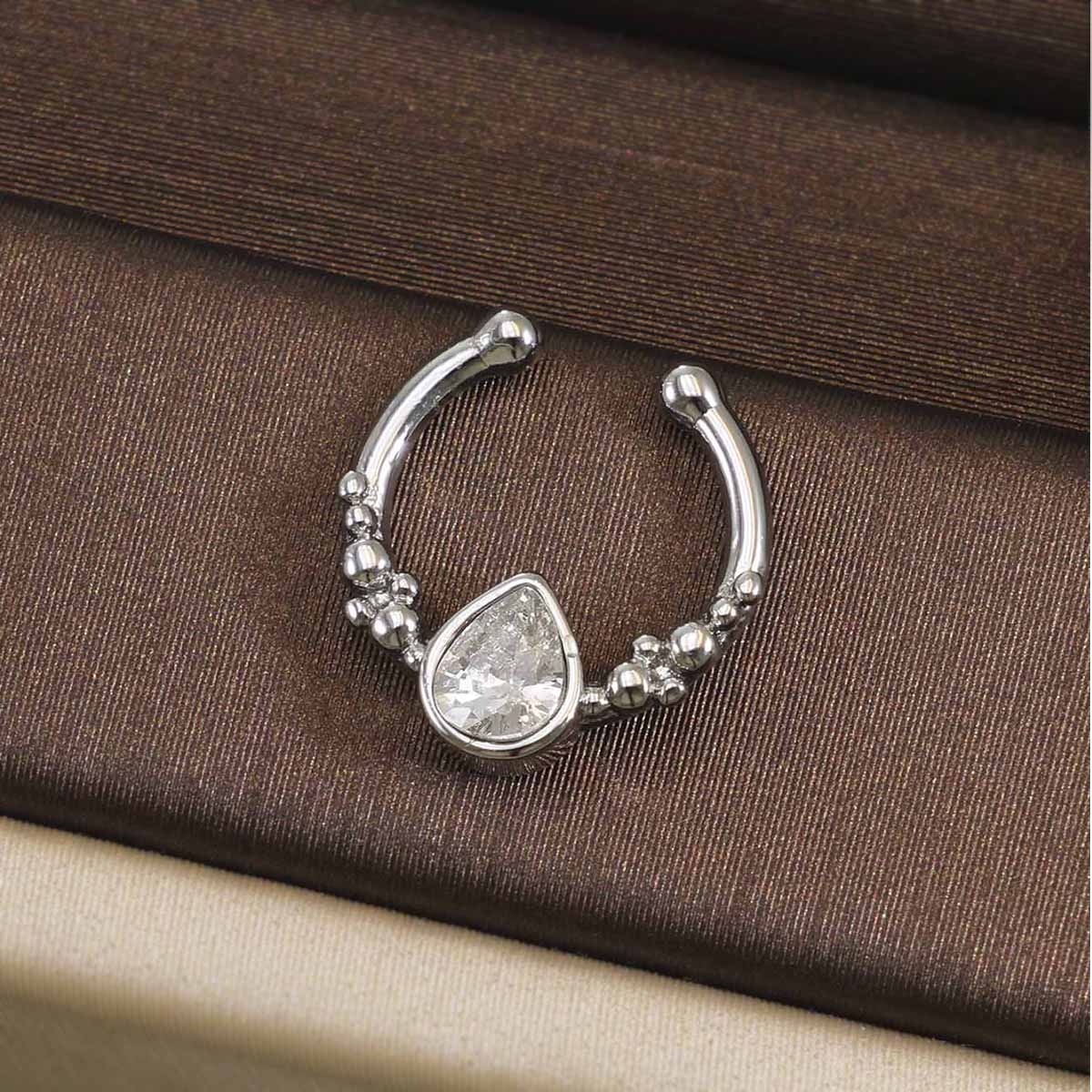 Pierścień do septum ze stali n – Septum Clicker Ring recenzja i cena