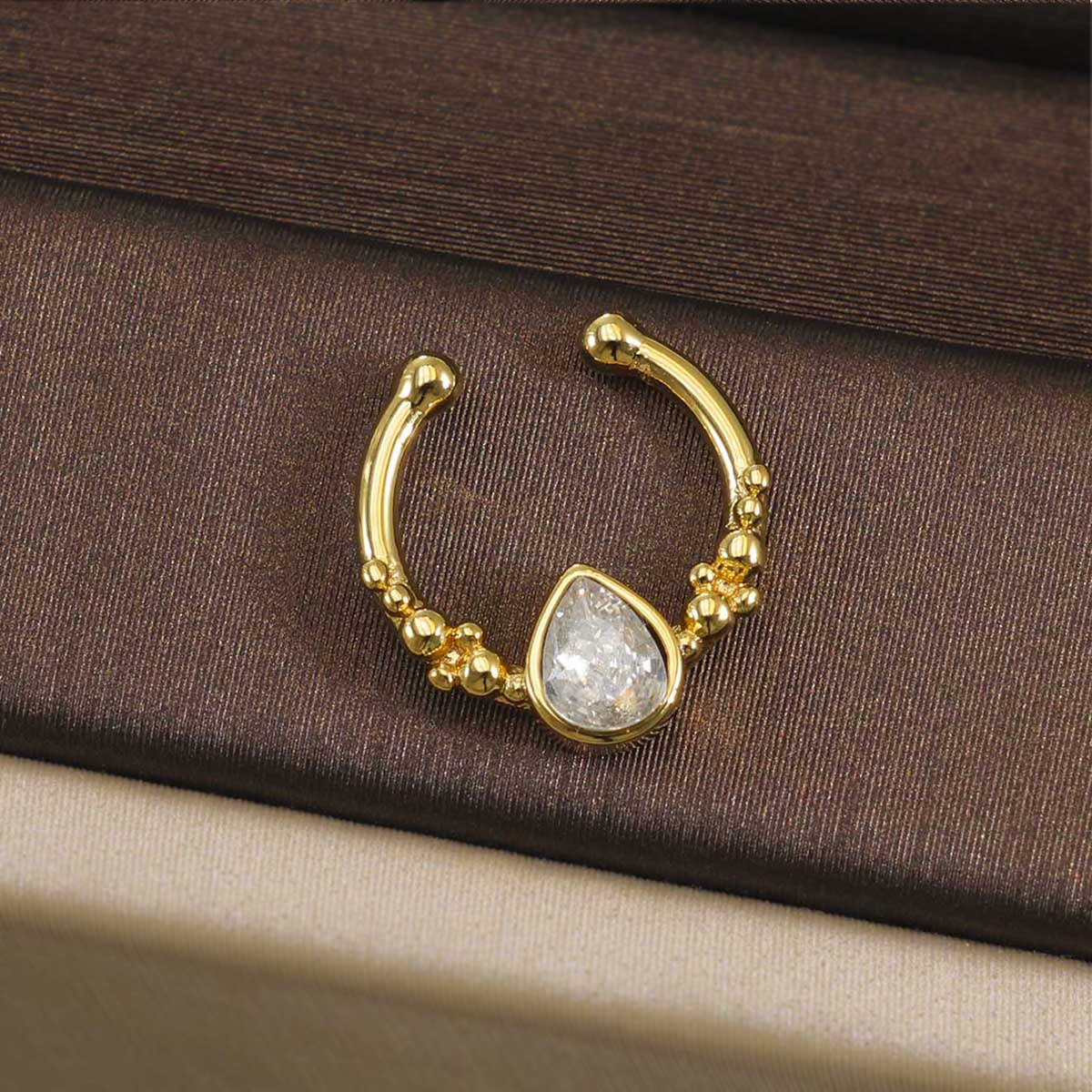 Pierścień do septum ze stali n – Septum Clicker Ring recenzja i cena