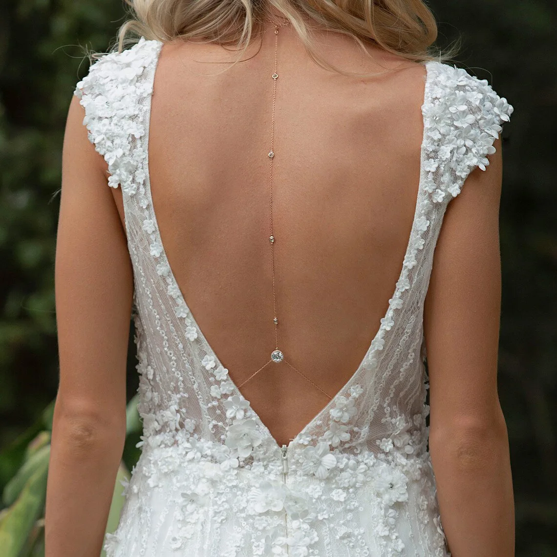 Minimalistyczny, delikatny łań – Body Jewelry For Backless Dress recenzja i cena